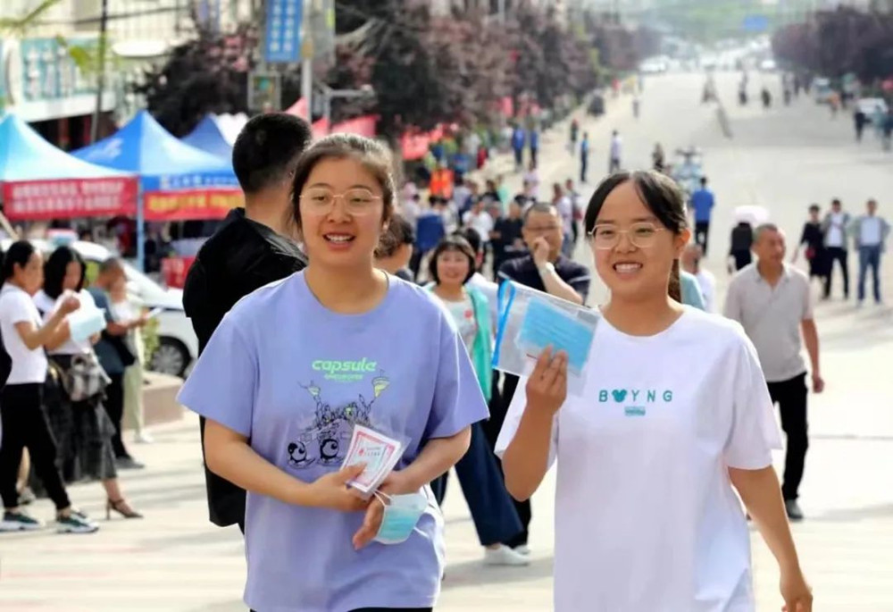 202301061672992952189177.jpg 10.jpg